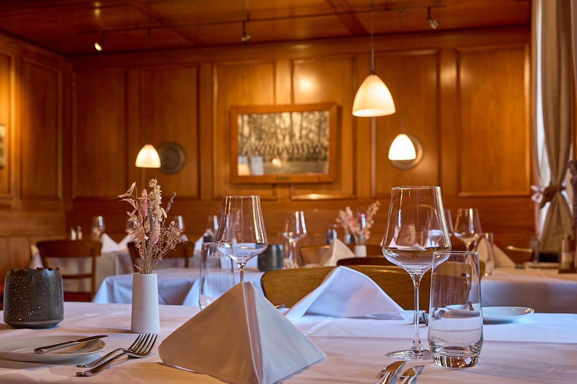 Hotel Gasthof Zum Ochsen Arlesheim Extérieur photo